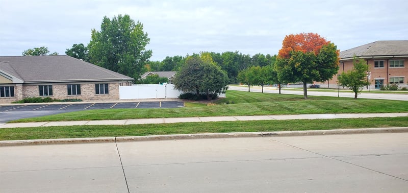 2725 Sussex Rd, Green Bay, WI 54311-7295