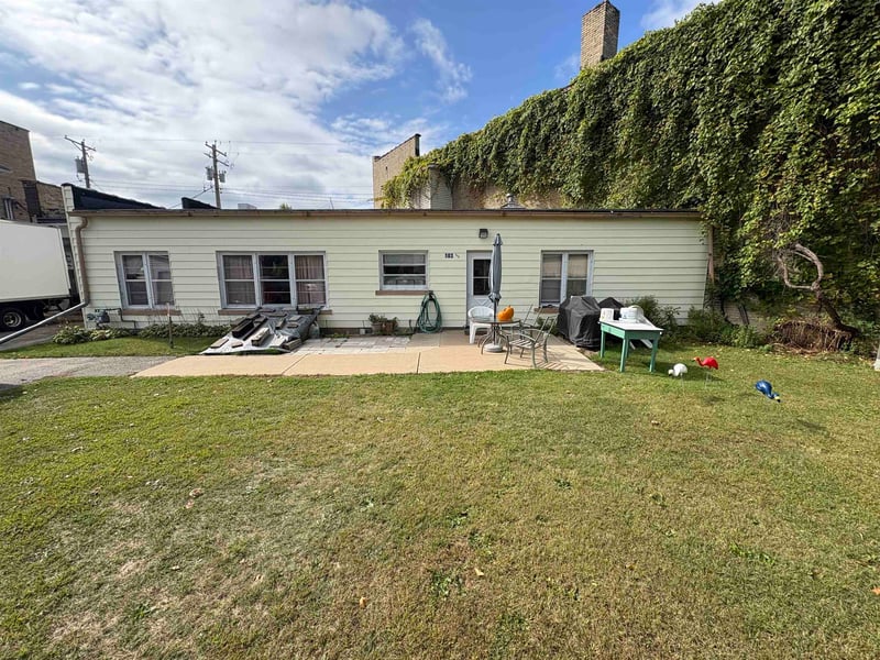 103 Green Bay St, Bonduel, WI 54107