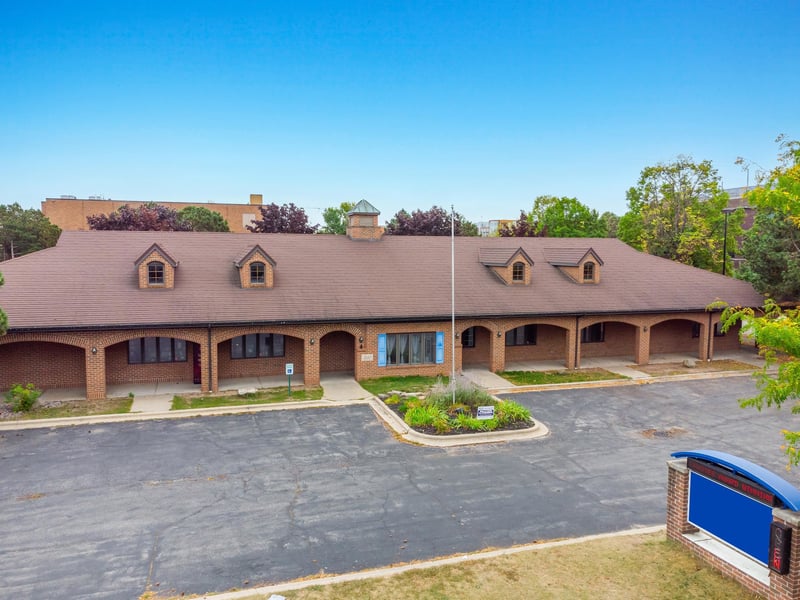 200 Broadway , Green Bay, WI 54303