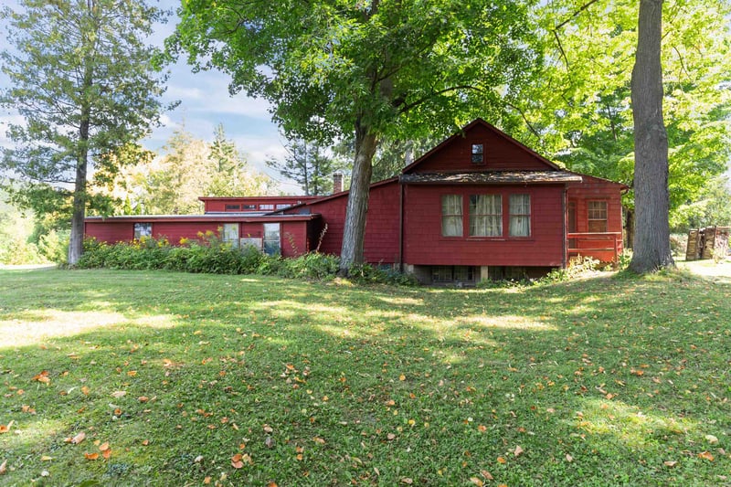 10 Embrey Ct, Appleton, WI 54915