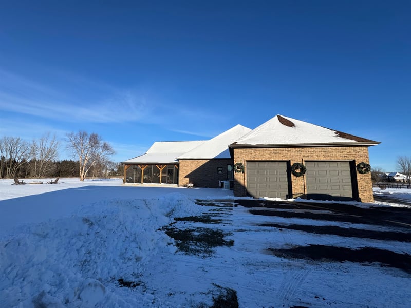 W3552 Equestrian Trl, Appleton, WI 54913-9109