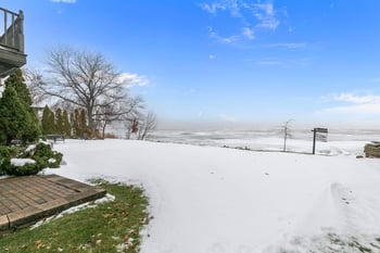 2346 Hickory Ln, Oshkosh, WI 54901