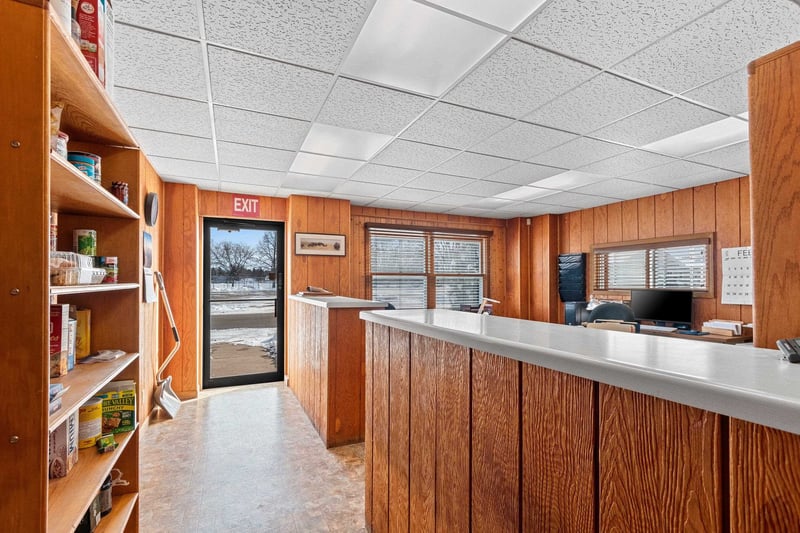 537 Caldwell Ave, Oconto Falls, WI 54141