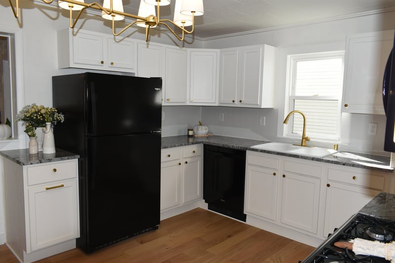 438 5th Ave, Oshkosh, WI 54902