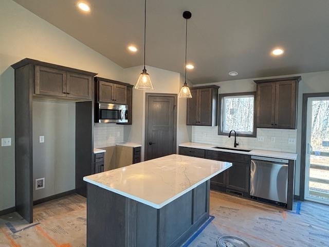 1236 Thorn Creek Dr, Hilbert, WI 54129