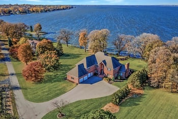 3050 Waldwic Ln, Oshkosh, WI 54904