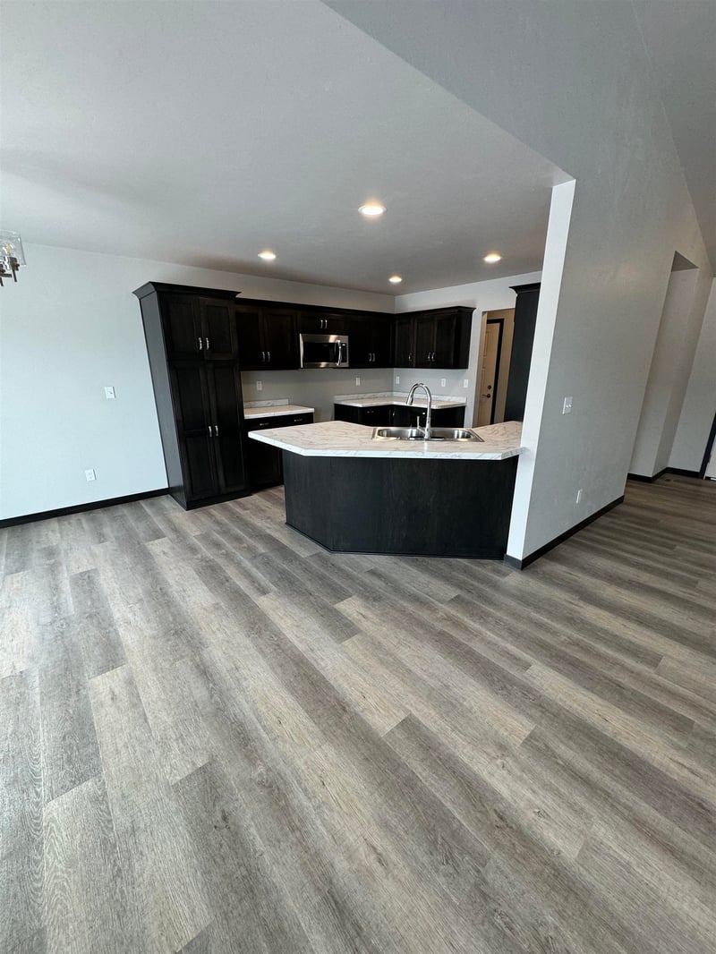 1584 Frontier Rd, Luxemburg, WI 54217-0000