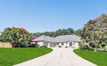 3335 Langdon St, Green Bay, WI 54311