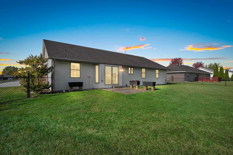 708 Lowell Rd, Luxemburg, WI 54217