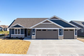 1622 Sage Crossing, Oshkosh, WI 54904-6446