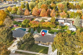 1526 Rockdale St, Green Bay, WI 54304-3012