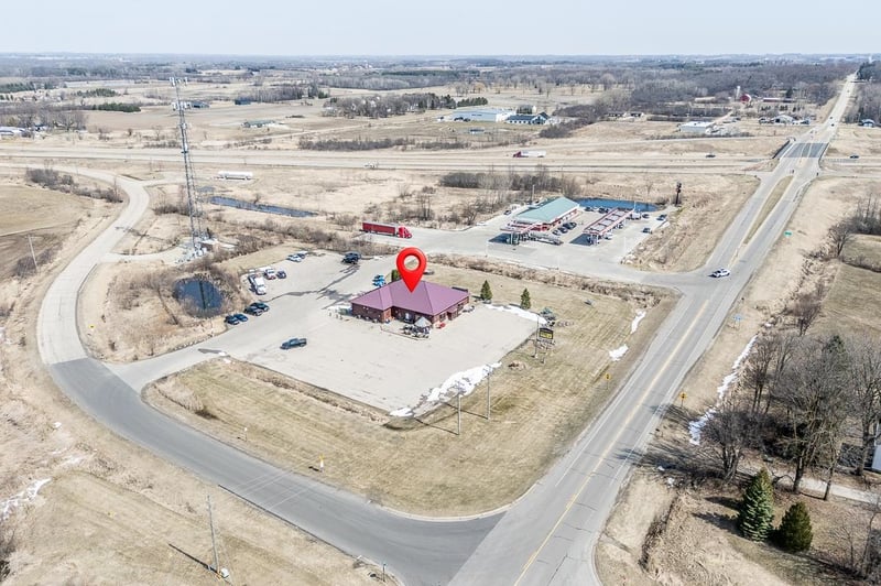 8540 Bison Rd, Larsen, WI 54947-9583