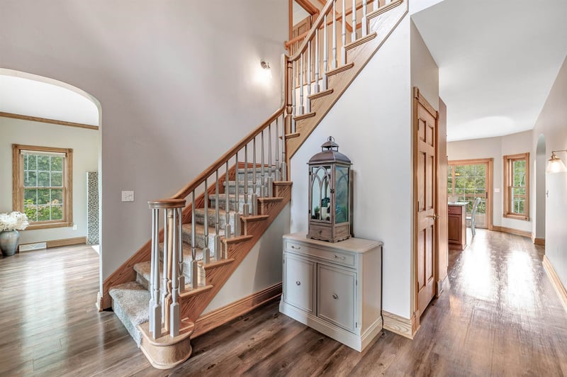 1940 Renaissance Ct, Green Bay, WI 54313-4347