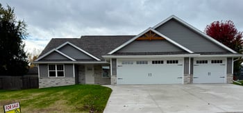 2289 Oliver Ln, Green Bay, WI 54313