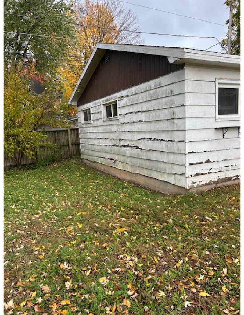 130 Andrews St, Shawano, WI 54166