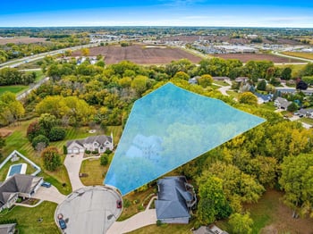 2133 Palmer Ct, Green Bay, WI 54311-4408