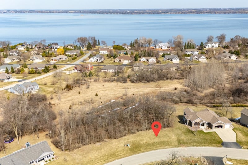 Stonegate Dr #87, Oshkosh, WI 54904-0000