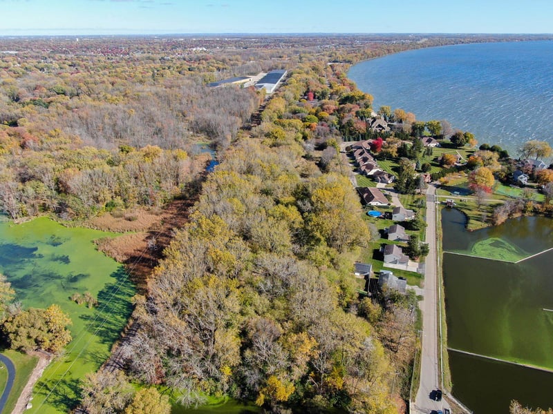 995 Brighton Dr, Menasha, WI 54952