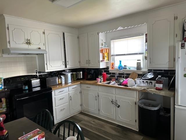 1073 Phillips Rd, Green Bay, WI 54311