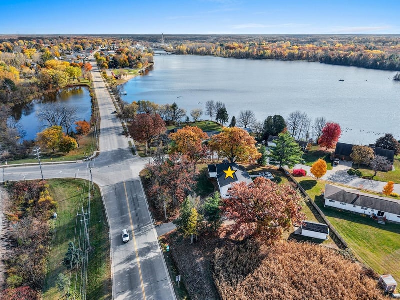 661 Main St, Oconto Falls, WI 54154