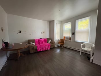 1015 Walnut St, Green Bay, WI 54301-4405