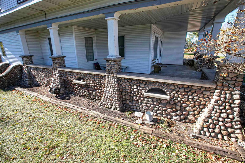 623 Cedar St, Tigerton, WI 54486