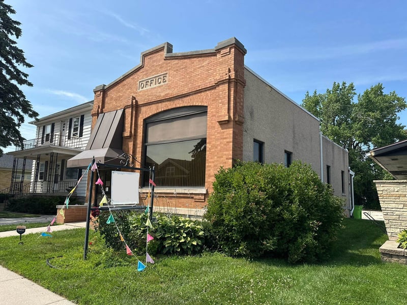 1828 Wisconsin Ave, New Holstein, WI 53061