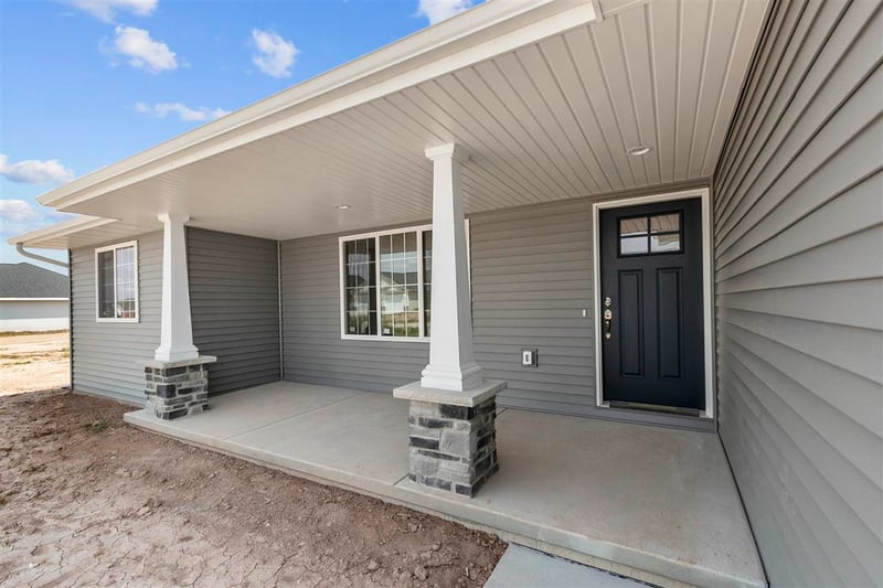 N9254 Homestead Ln, Appleton, WI 54915