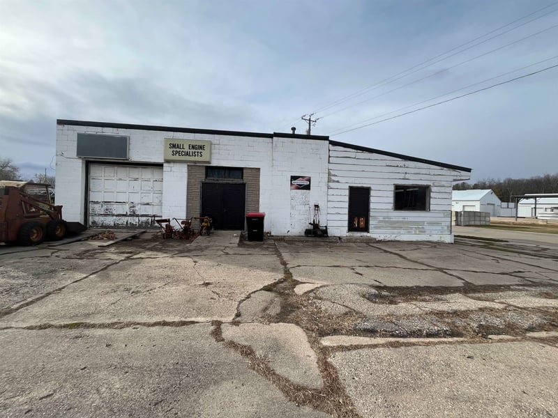 117 Richmond St, Gillett, WI 54124