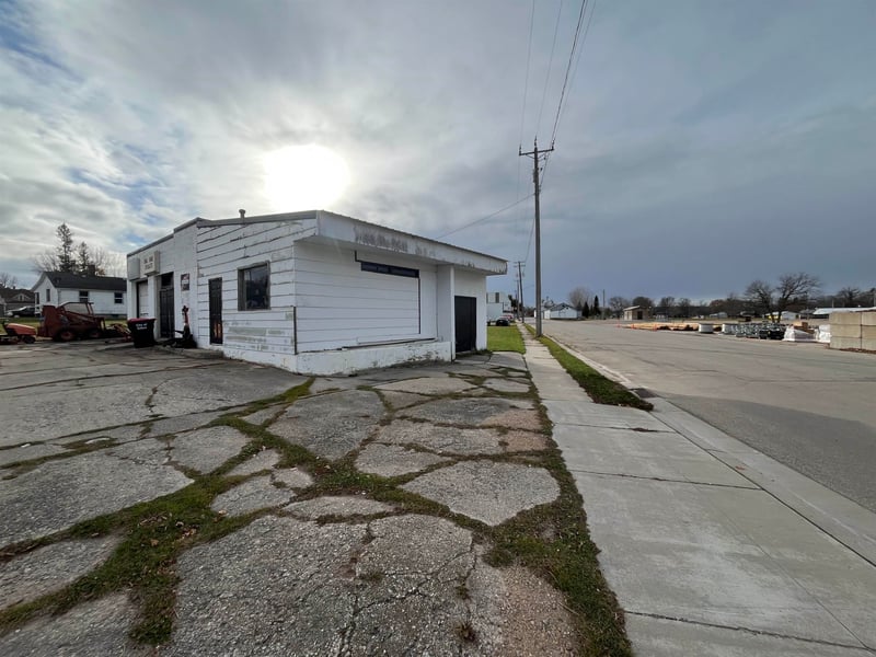 117 Richmond St, Gillett, WI 54124