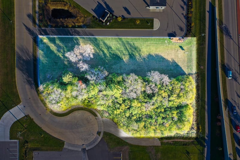 1875 Rath Ln, Oshkosh, WI 54902-2658