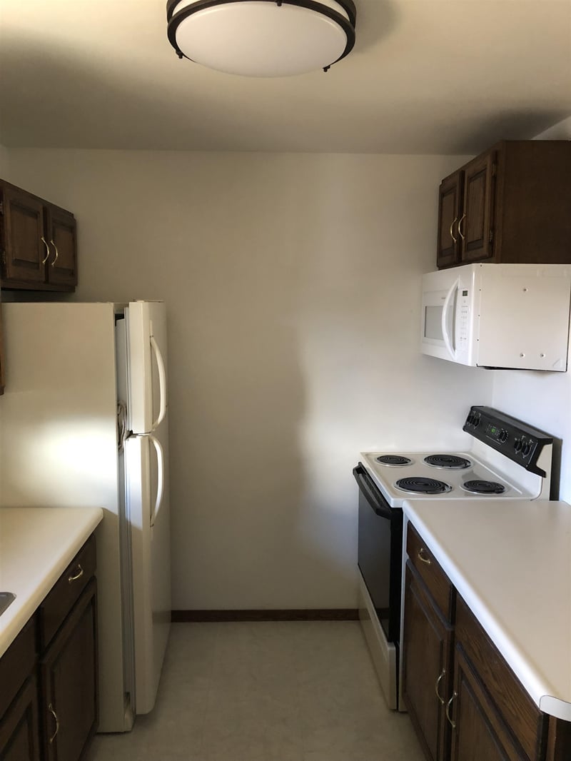 1735 Maricopa Dr #C, Oshkosh, WI 54904