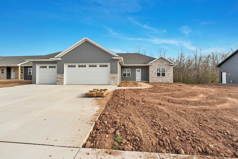 2578 Stellita Cir, De Pere, WI 54115