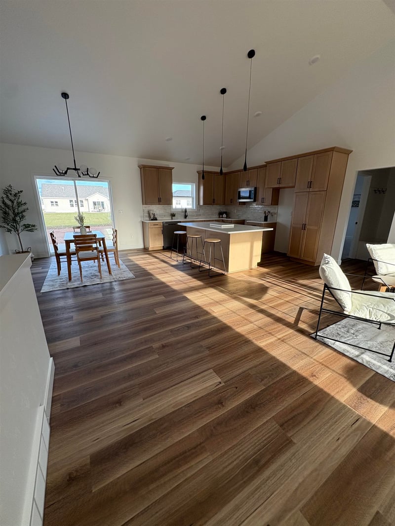 N9262 Anton St, Appleton, WI 54915