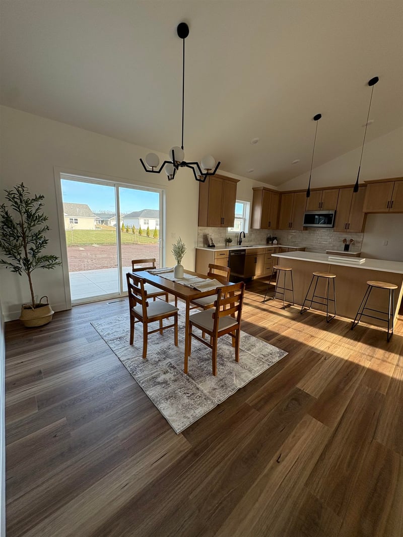 N9262 Anton St, Appleton, WI 54915