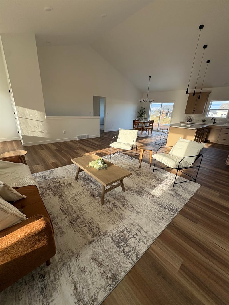 N9262 Anton St, Appleton, WI 54915