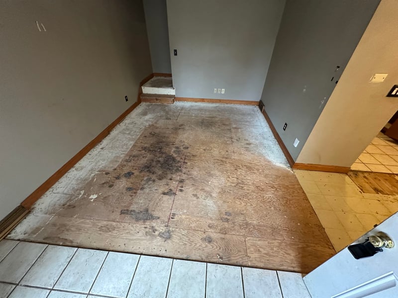 721 9th Ave, Oshkosh, WI 54902