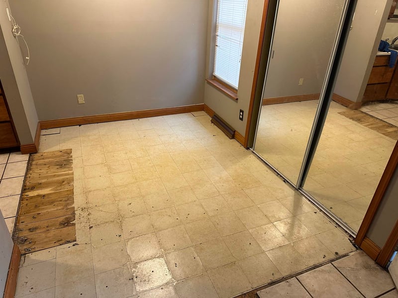 721 9th Ave, Oshkosh, WI 54902