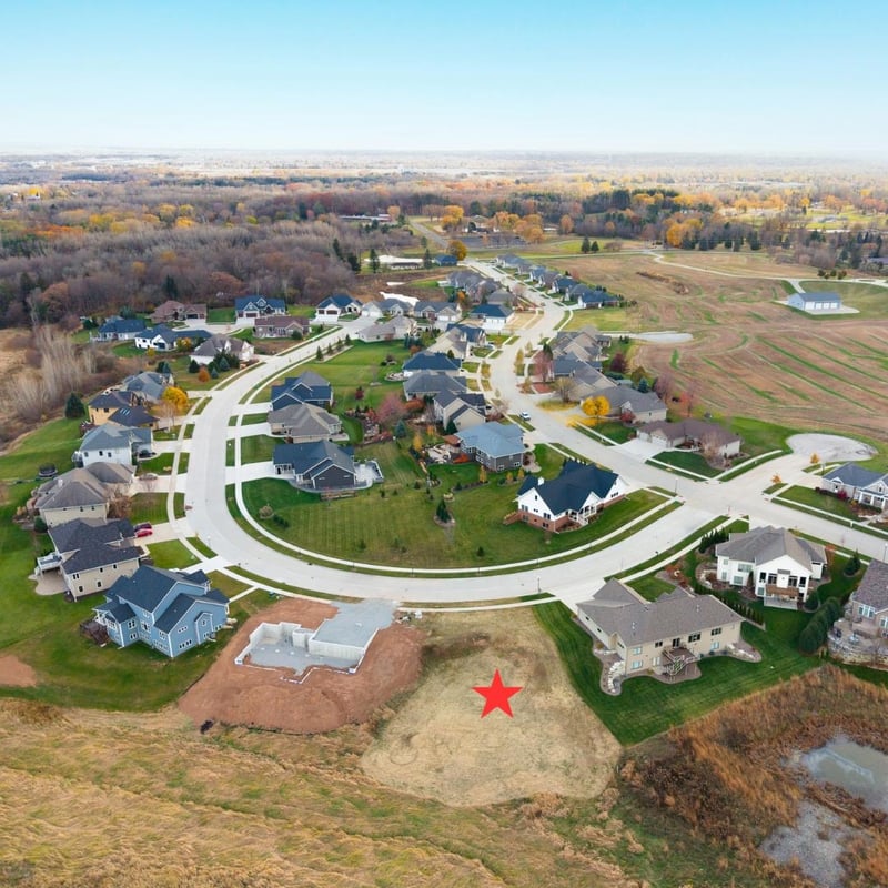 6658 Headwall Cir, Appleton, WI 54913-8723