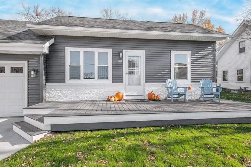303 1st Ave, Winneconne, WI 54986-0303