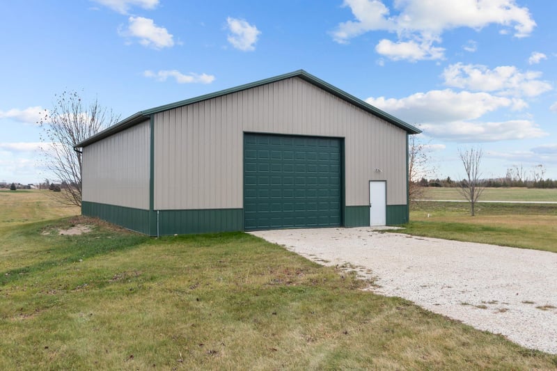 E3709 Krok Rd, Kewaunee, WI 54216-0000