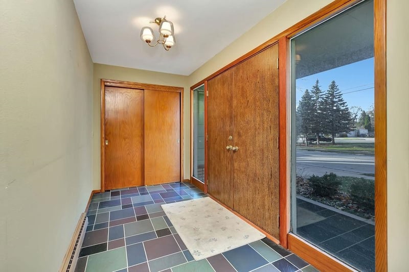 403 Plank Rd, Kaukauna, WI 54130-1549