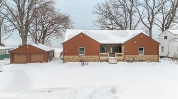 2453 East Shore Dr, Green Bay, WI 54302