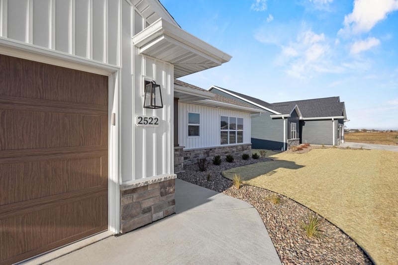 2522 Tipperary Trl, De Pere, WI 54115