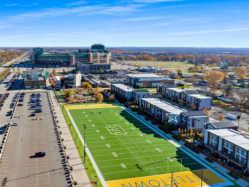 1108 Brookwood Dr #22, Green Bay, WI 54304-4135