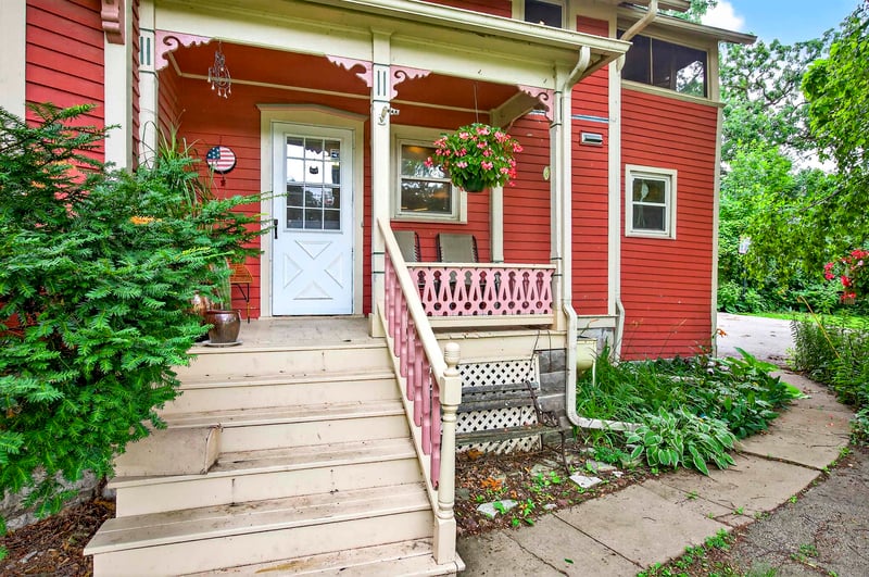 1145 Elmwood Ave, Oshkosh, WI 54901-3521