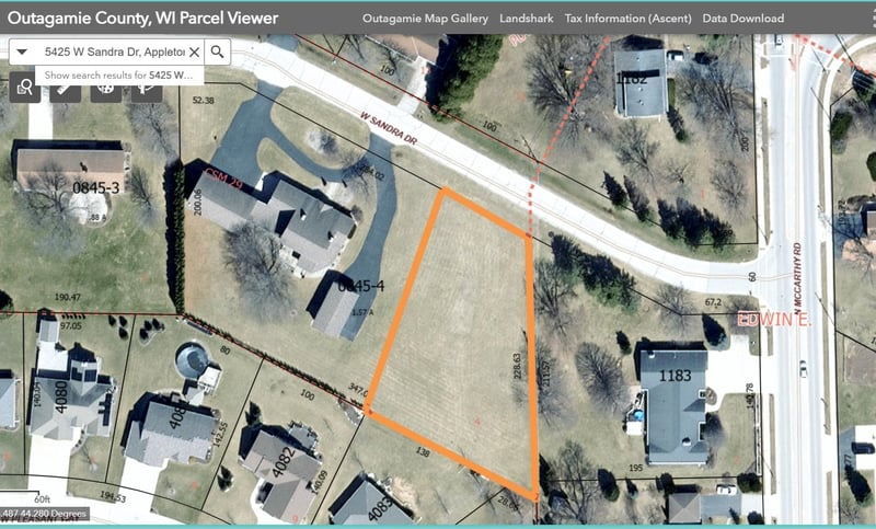 5425 Sandra Dr, Appleton, WI 54913