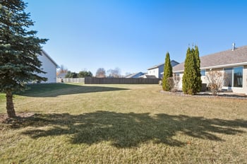 3090 Beth Dr, Green Bay, WI 54311-7566