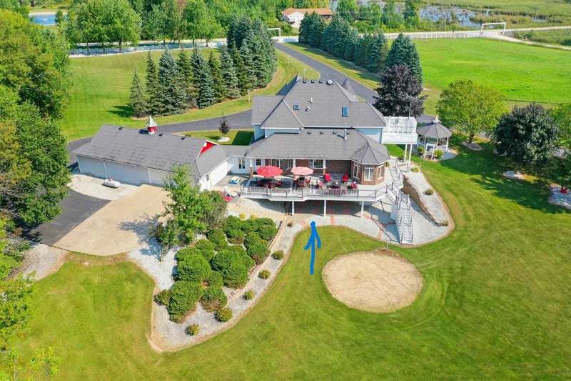 4432 Mill Rd, Denmark, WI 54208-8645