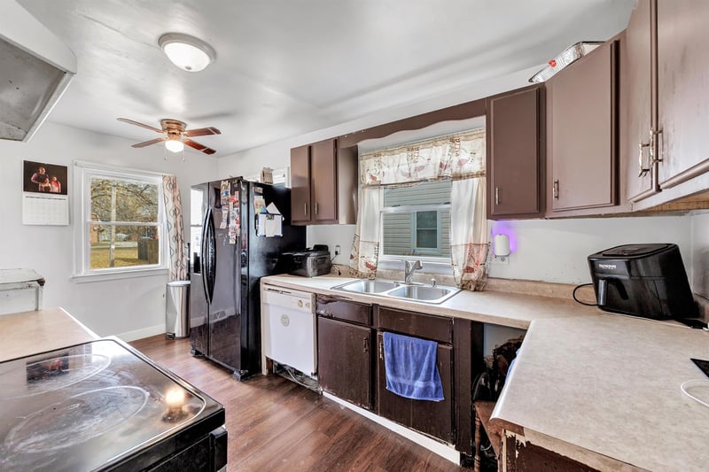 1209 Weise St, Green Bay, WI 54302